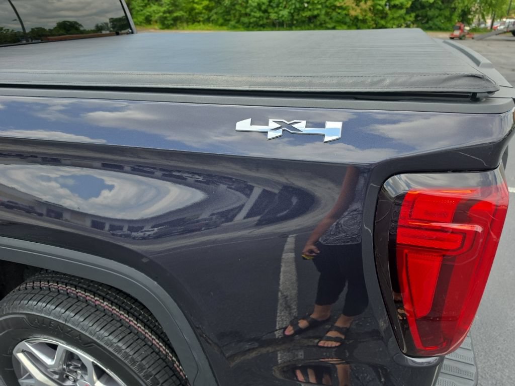 Certified 2022 GMC Sierra 1500 SLT w/ SLT Convenience Package AWD/4WD image 12