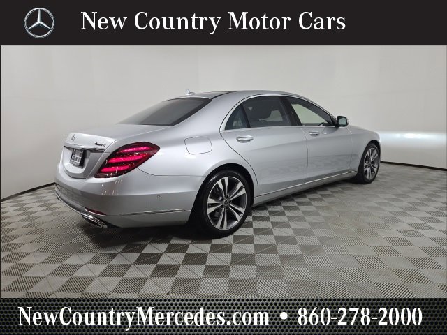 Used 2018 Mercedes-Benz S 560 4MATIC Sedan image 11