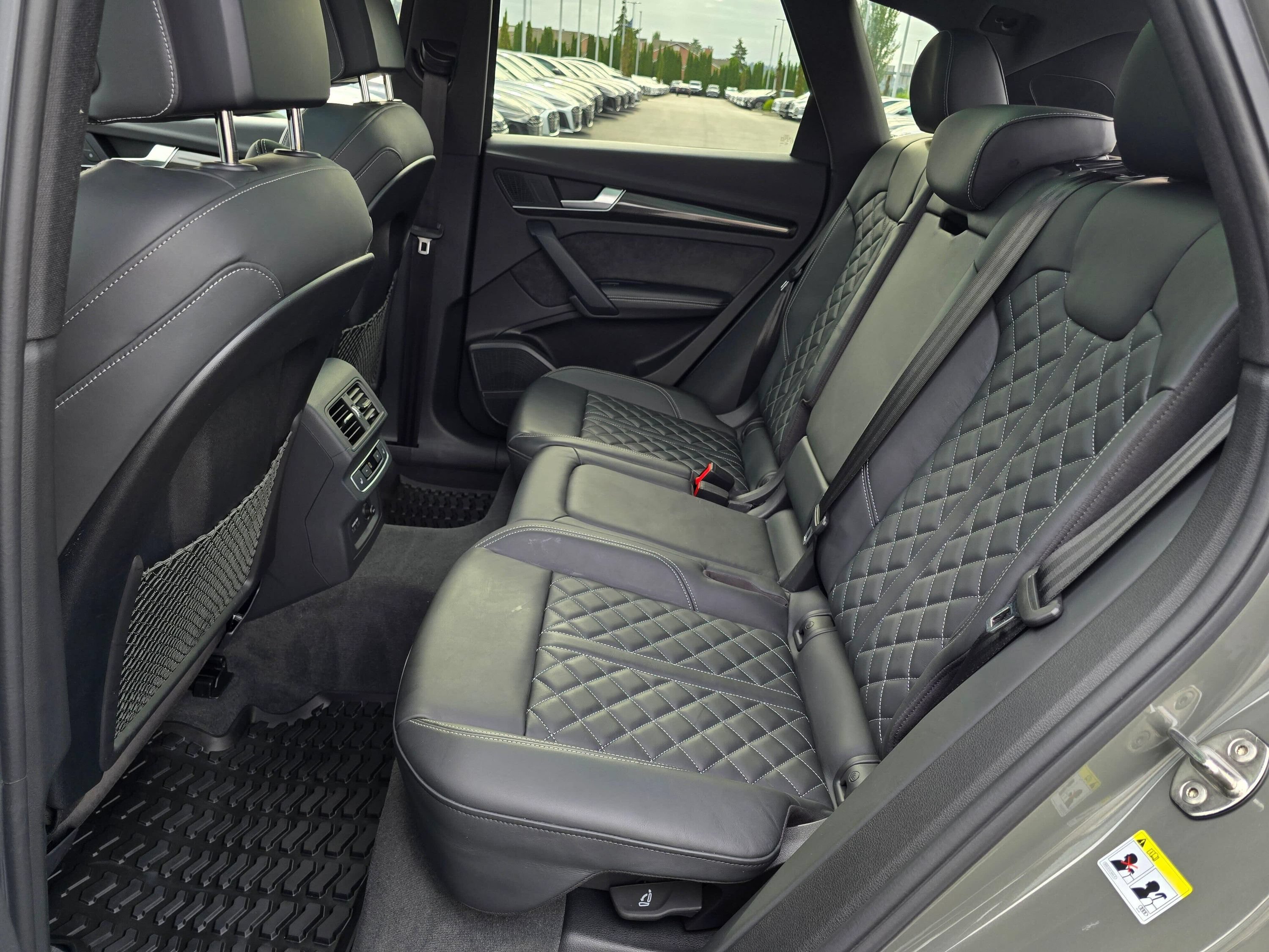 Used 2023 Audi SQ5 Prestige AWD/4WD image 19