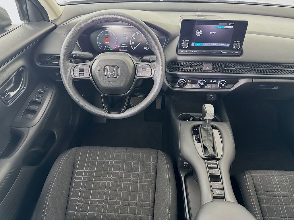 Used 2025 Honda HR-V LX image 28