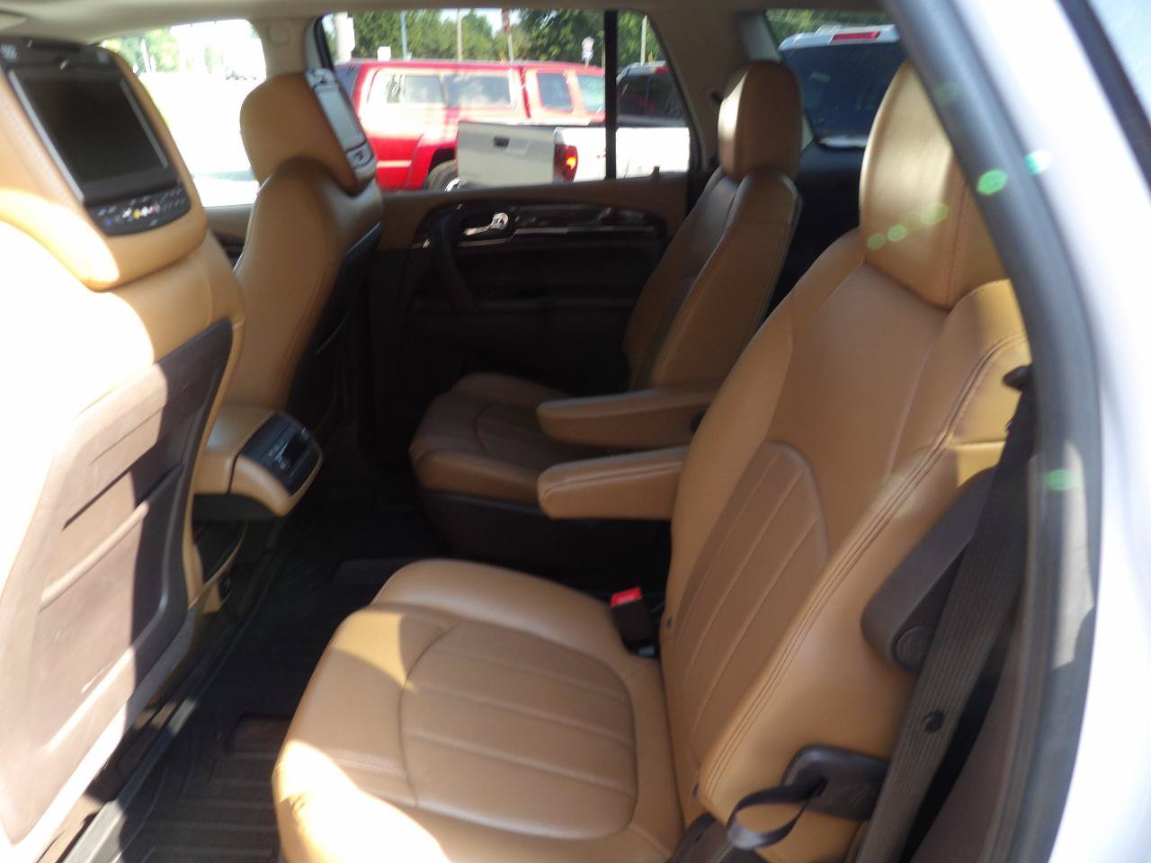 Used 2017 Buick Enclave Premium w/ Experience Buick Package AWD/4WD image 21