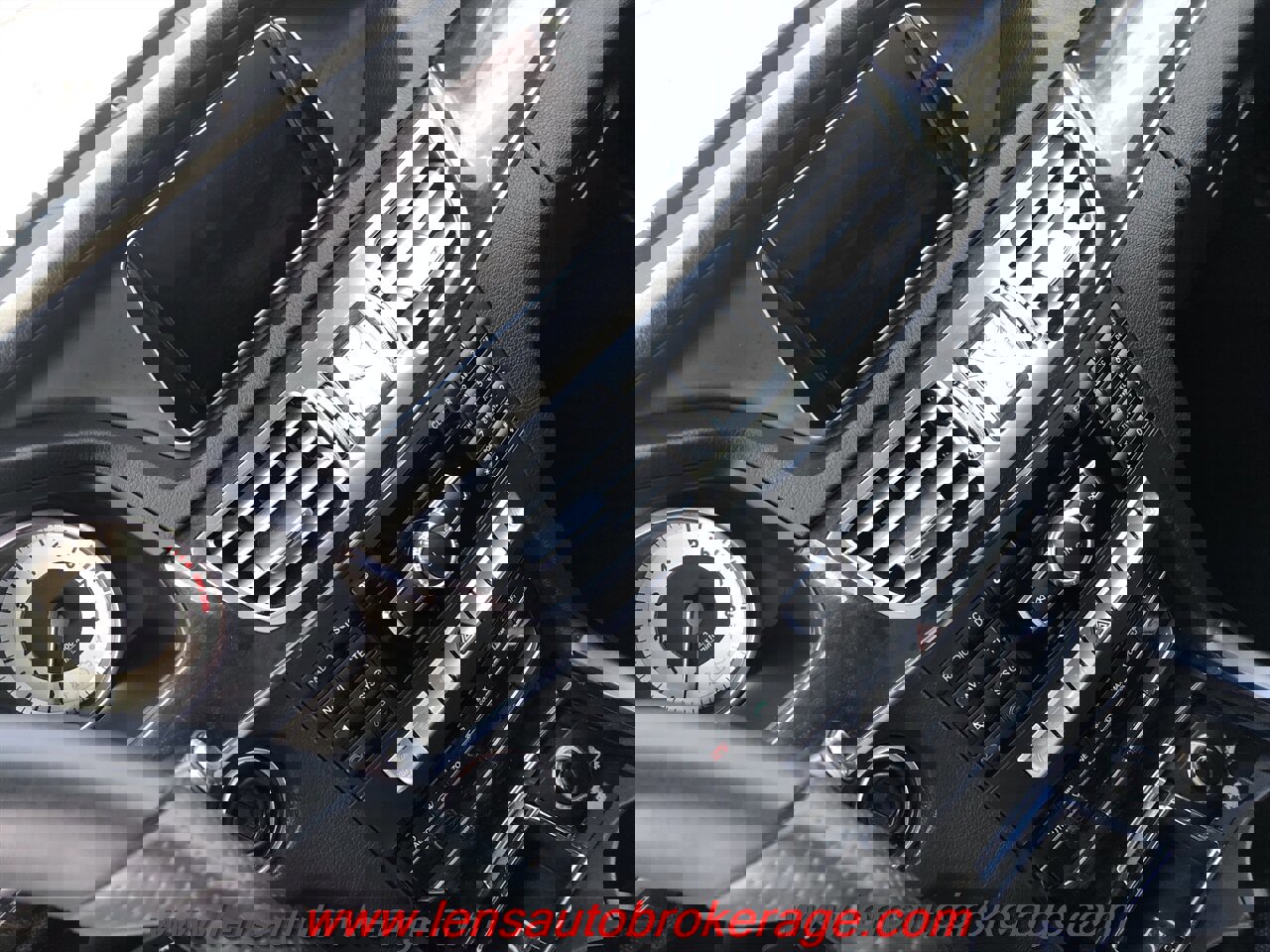 Used 2014 Mercedes-Benz E 350 Sedan image 12