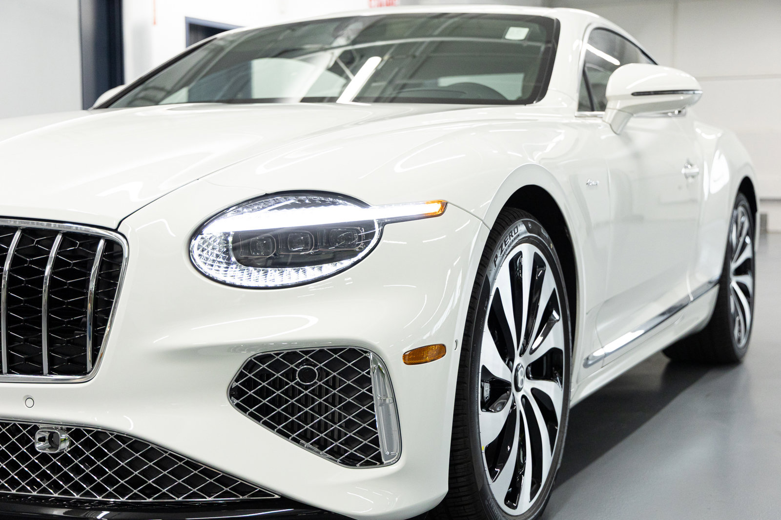 New 2026 Bentley Continental GT Azure AWD/4WD image 12
