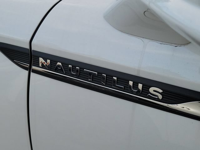 Certified 2022 Lincoln Nautilus Reserve FWD image 6