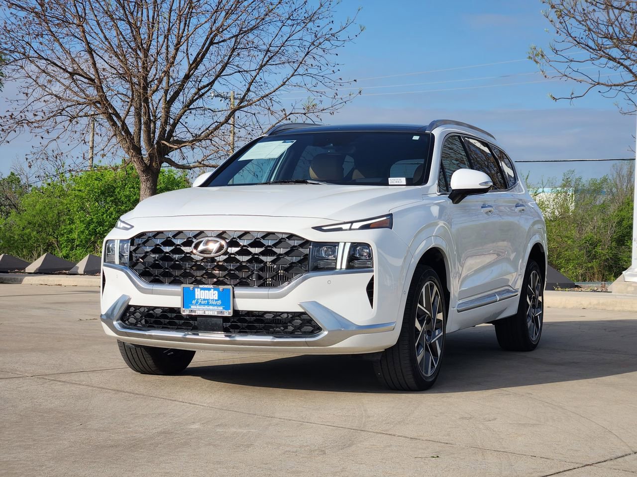 Used 2023 Hyundai Santa Fe Calligraphy AWD/4WD image 3