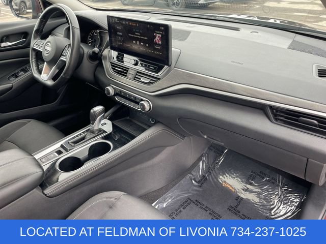 Used 2024 Nissan Altima 2.5 SV w/ SV Premium Package image 29