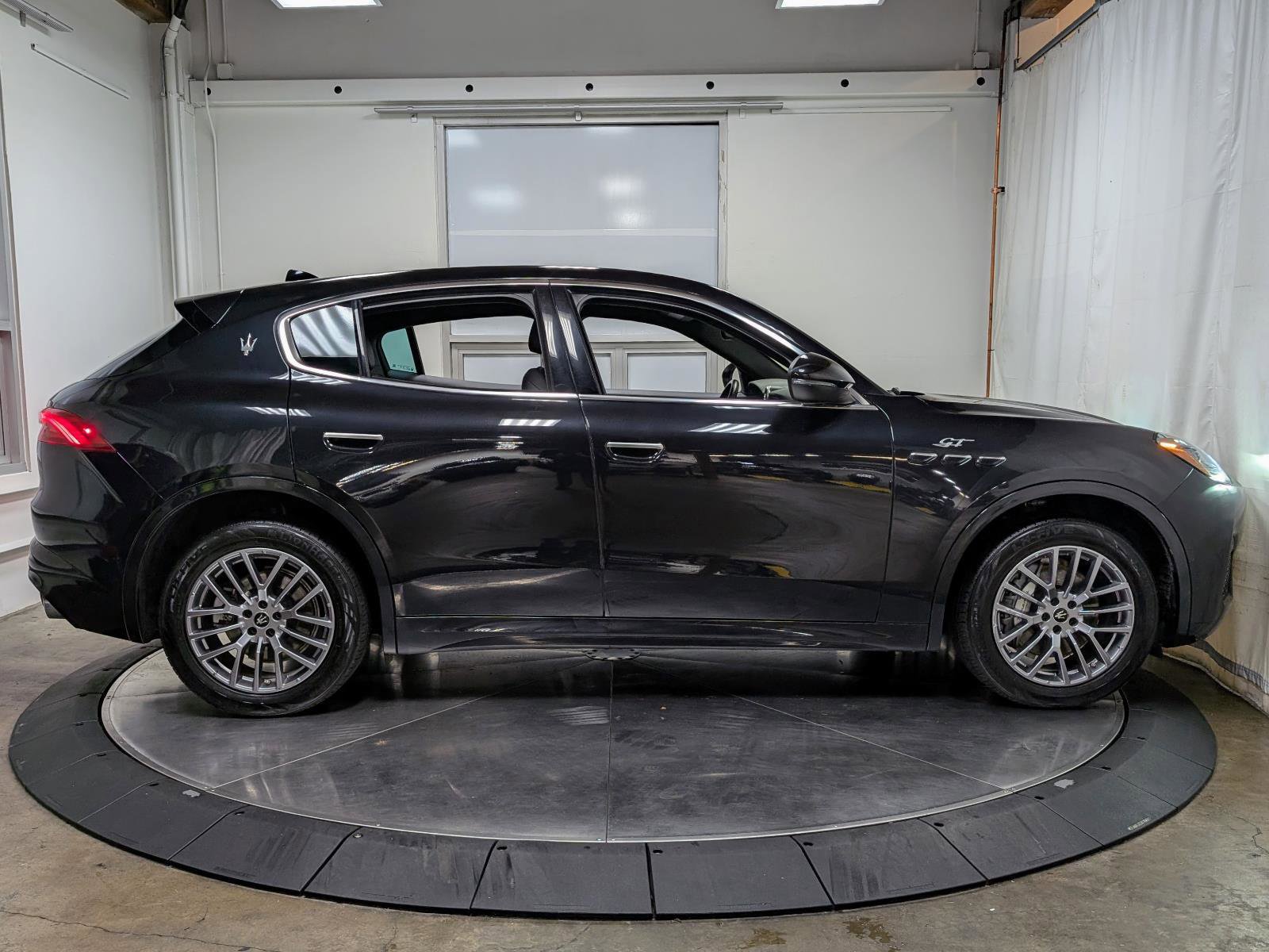 Used 2024 Maserati Grecale GT image 10