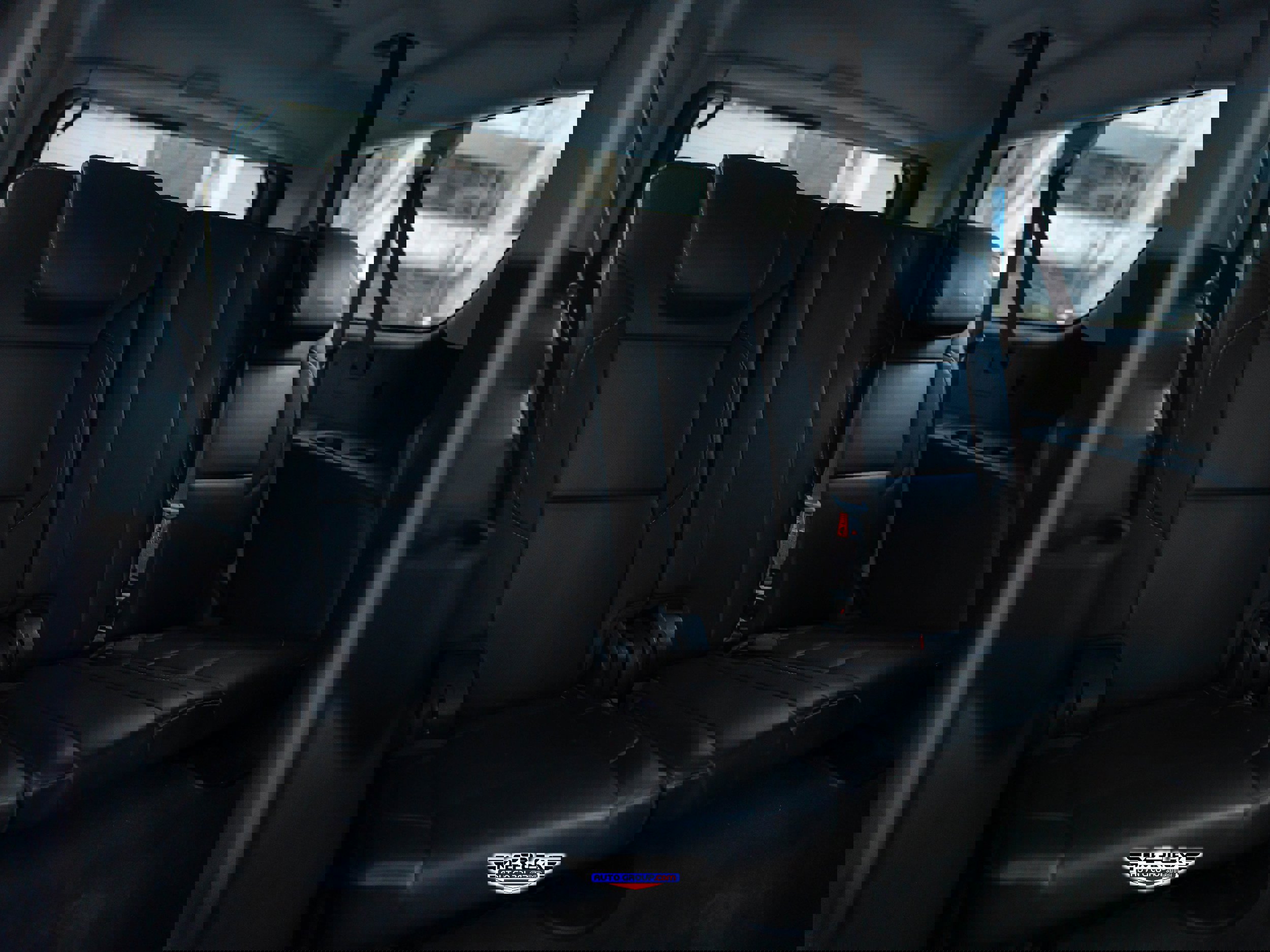 Used 2017 Chevrolet Suburban Premier image 20