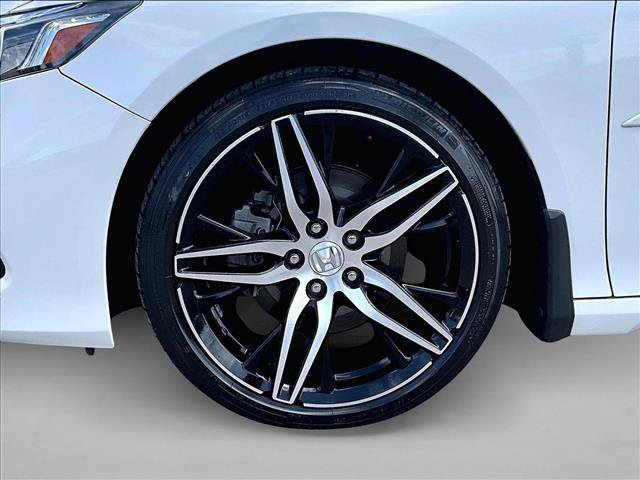 Used 2021 Honda Accord Touring image 10