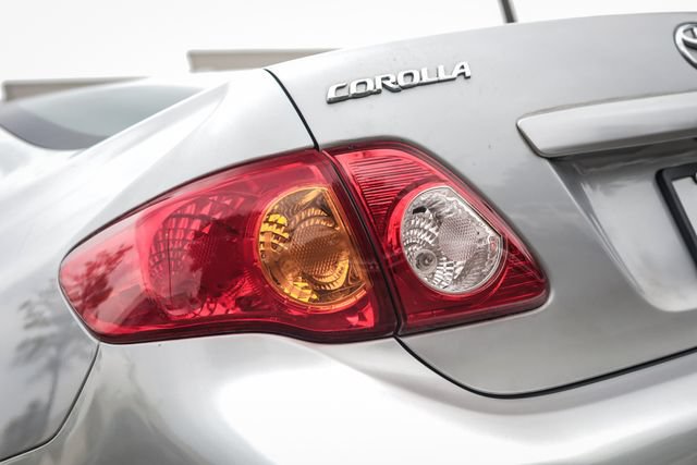 Used 2010 Toyota Corolla LE FWD image 19
