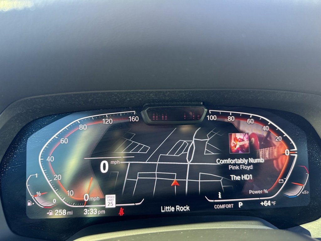 Used 2022 BMW X7 xDrive40i w/ M Sport Package image 27