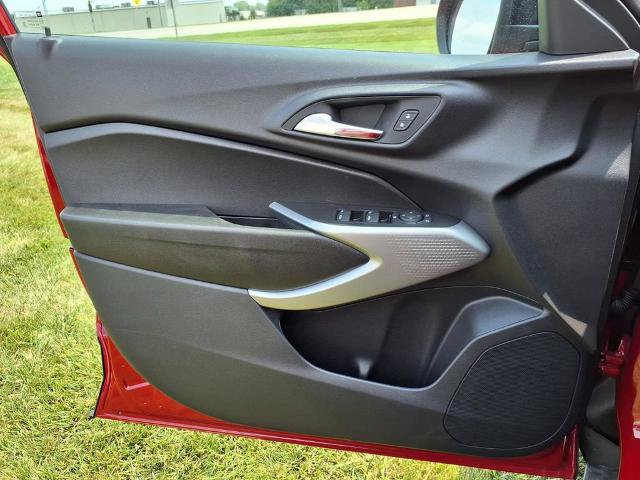 New 2026 Chevrolet Trax RS w/ Driver Confidence Package FWD image 10