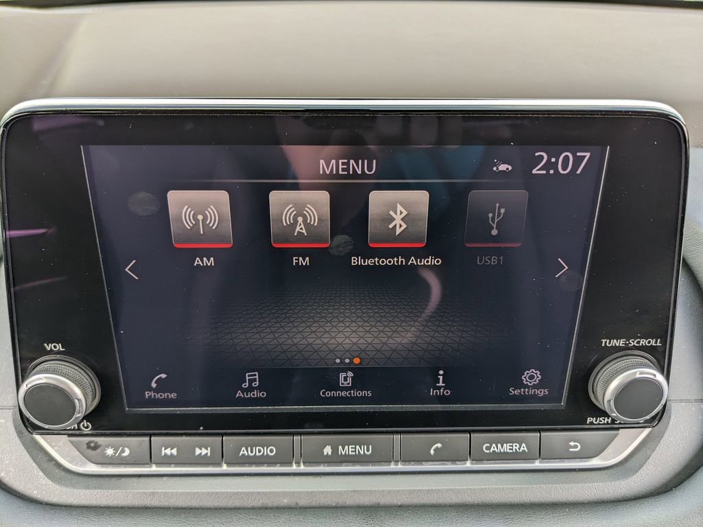 Used 2023 Nissan Rogue SV image 28