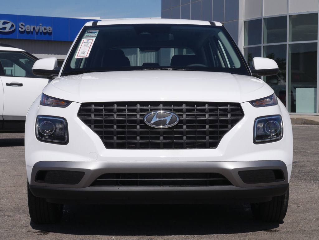 New 2026 Hyundai Venue SE FWD image 4