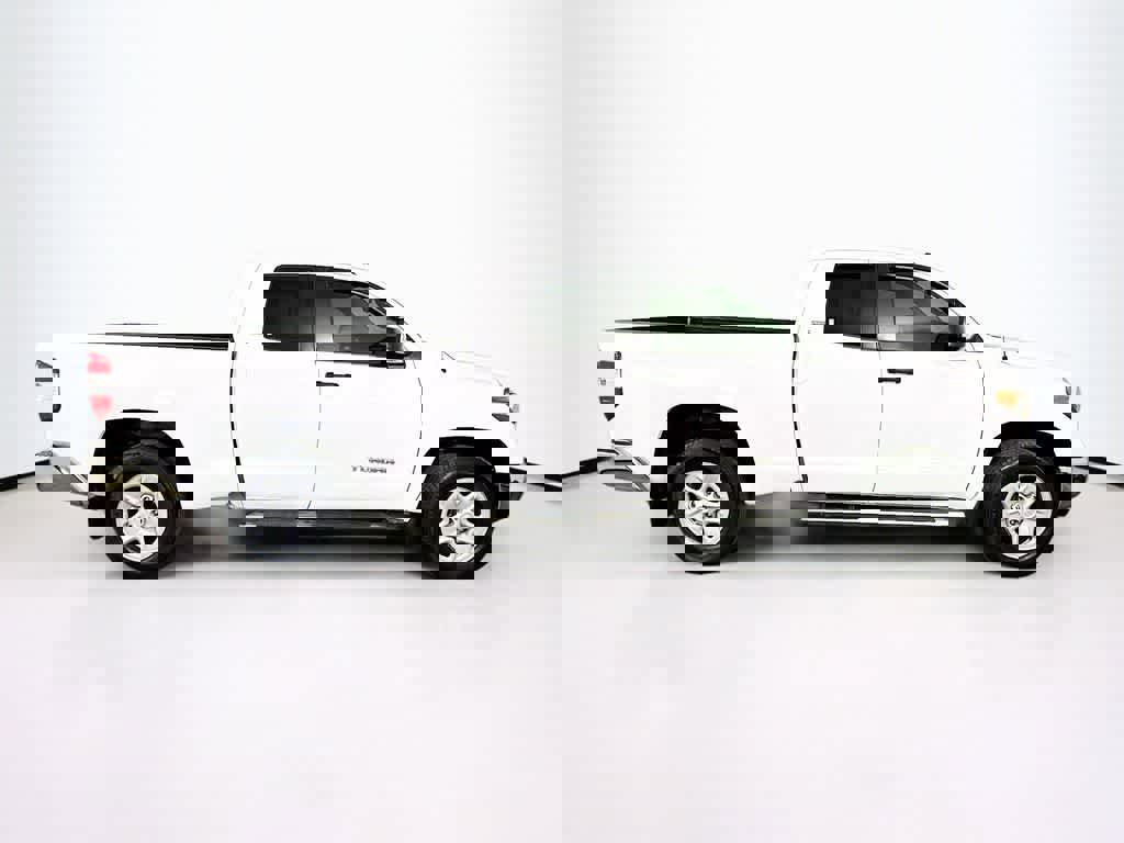 Used 2019 Toyota Tundra SR5 image 25