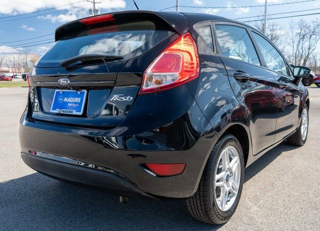 Used 2018 Ford Fiesta SE image 6