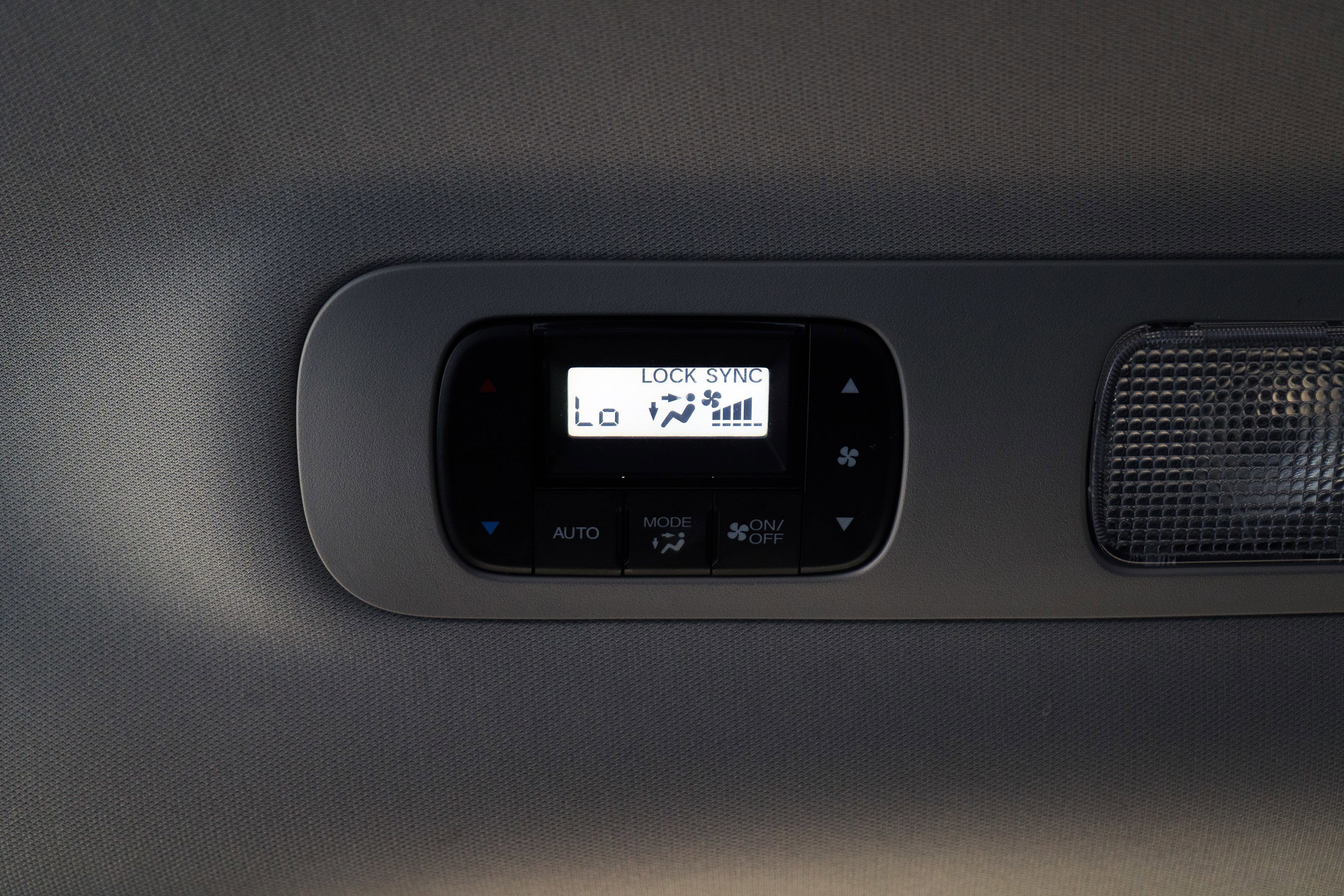 Certified 2025 Honda Odyssey Elite image 44