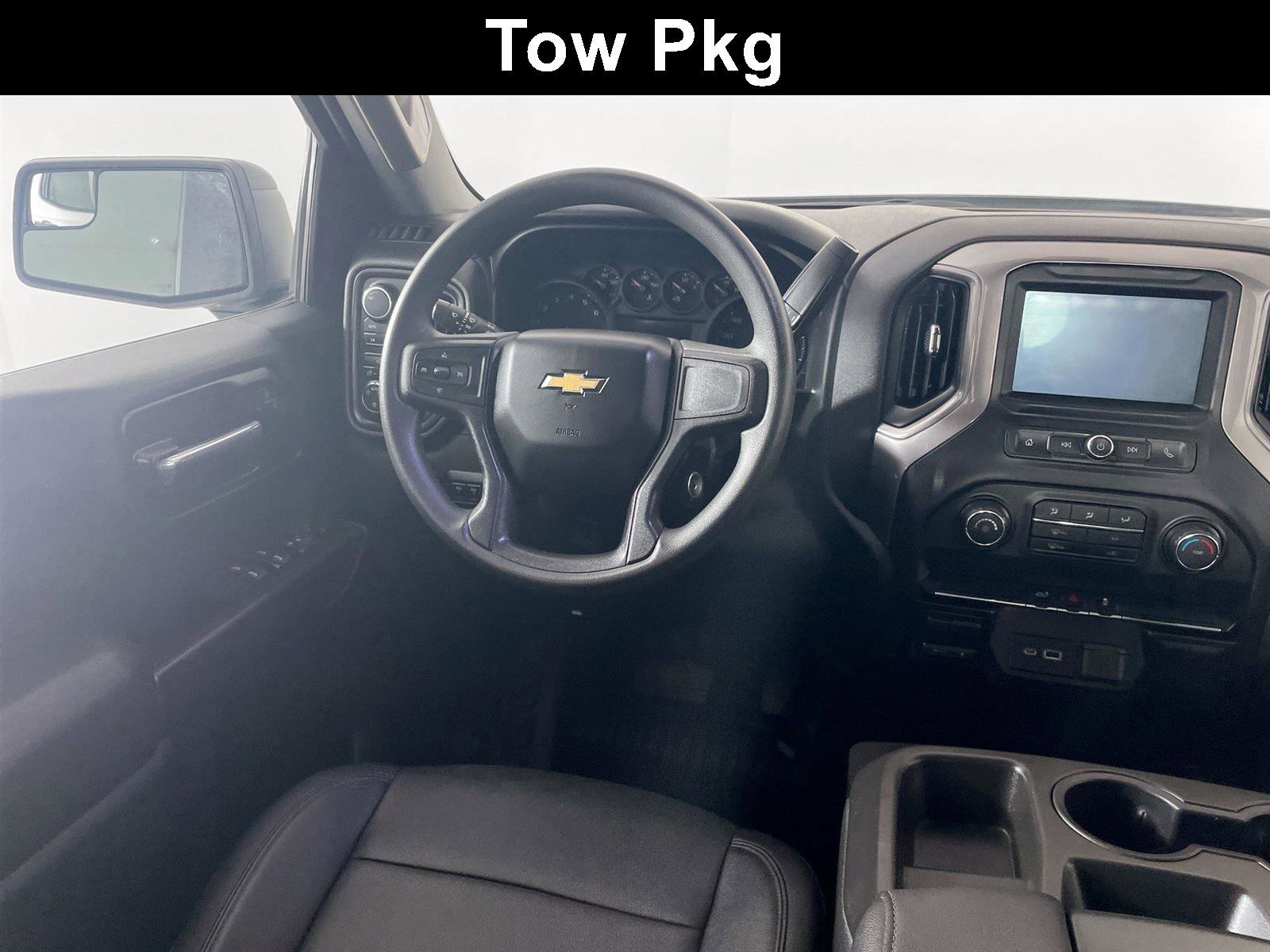 Used 2021 Chevrolet Silverado 1500 W/T w/ WT Value Package AWD/4WD image 2