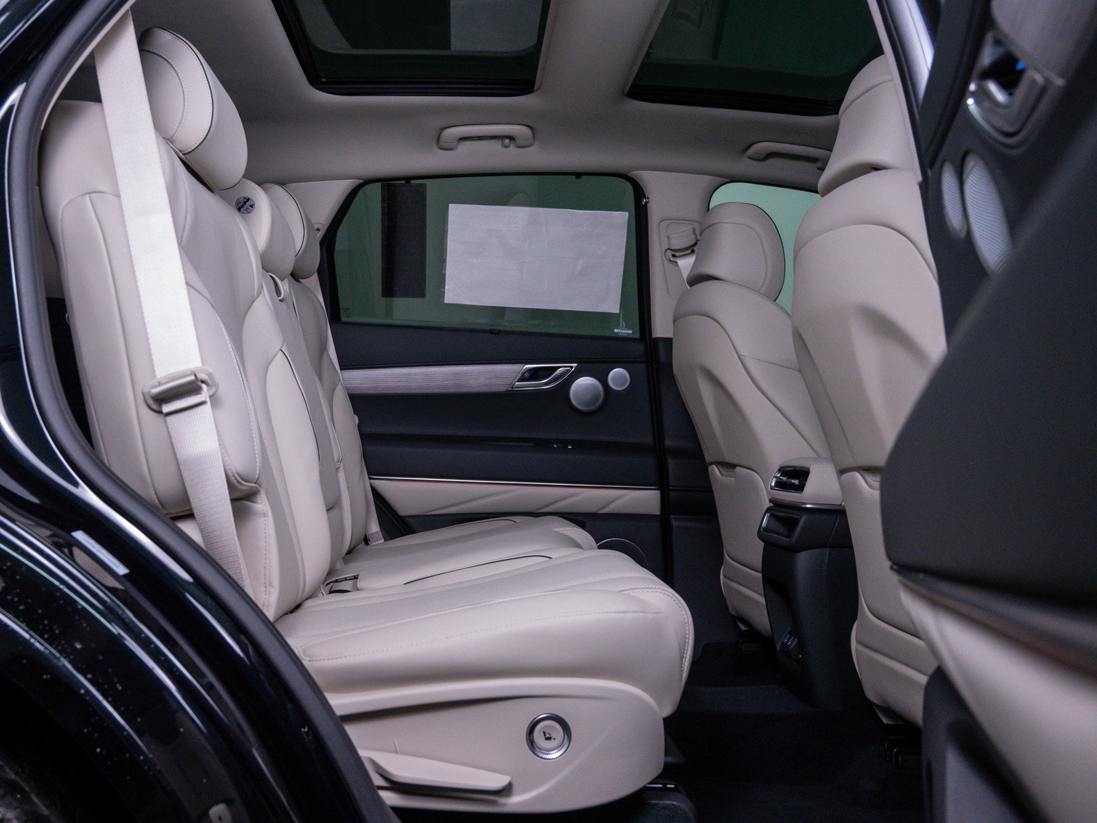 New 2026 Genesis GV80 2.5T Advanced image 11