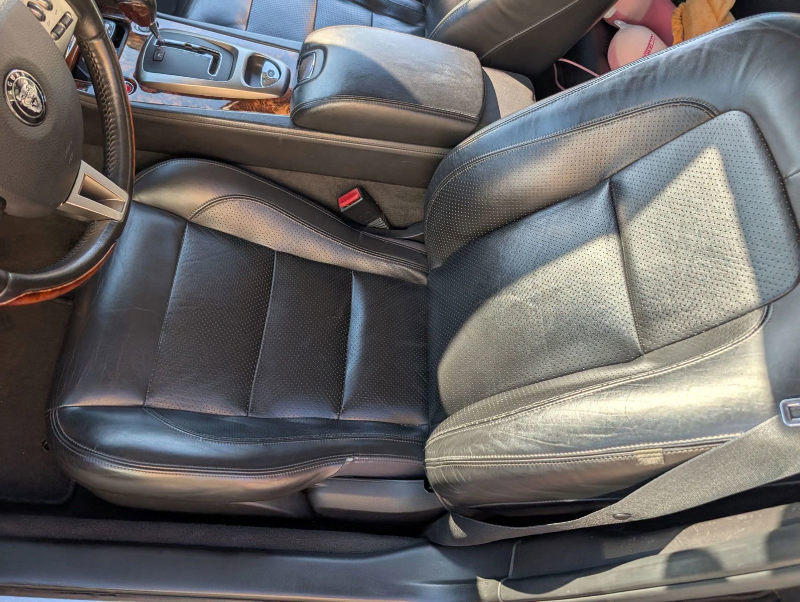 Used 2007 Jaguar XK Coupe image 12