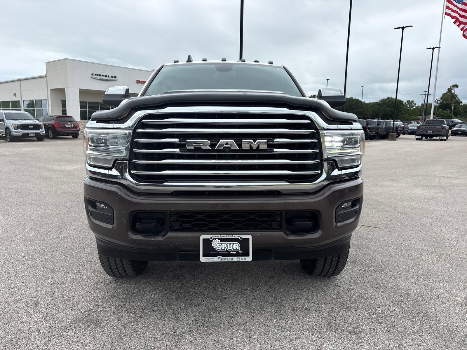 Used 2020 RAM 2500 Limited AWD/4WD image 9