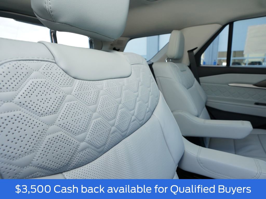 New 2026 Ford Explorer Platinum w/ LUX Leather Package image 21