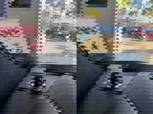 Used 2020 Lamborghini Urus image 18