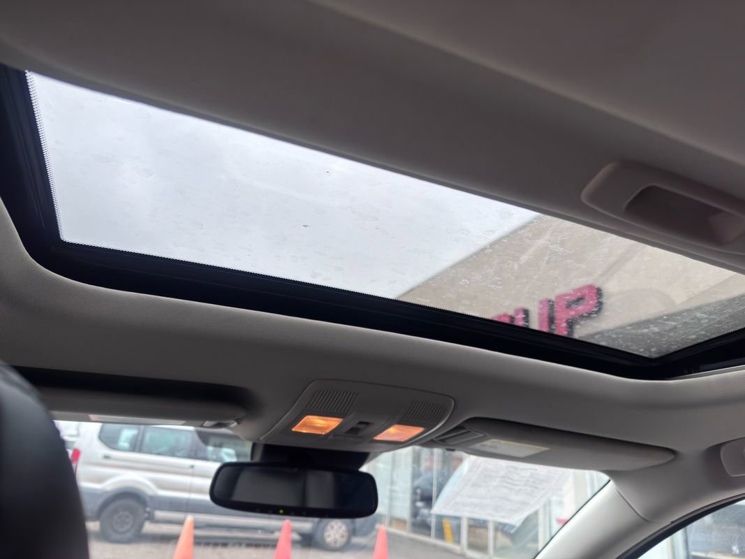 Used 2023 MAZDA CX-9 Touring image 39