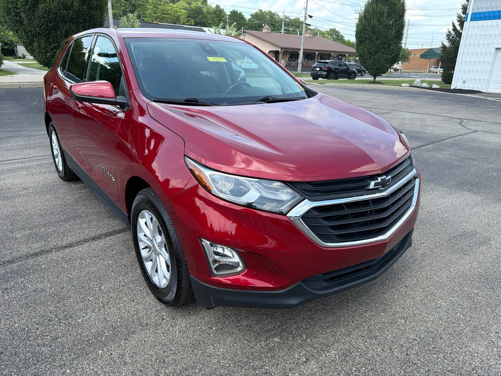 Used 2020 Chevrolet Equinox LT w/ Driver Convenience Package FWD image 7
