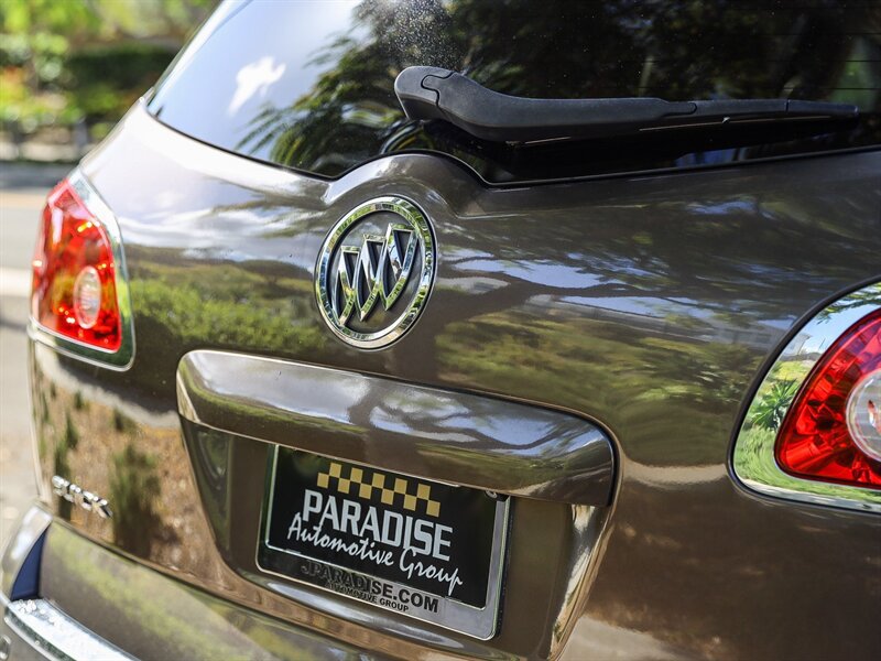 Used 2011 Buick Enclave CXL FWD image 15