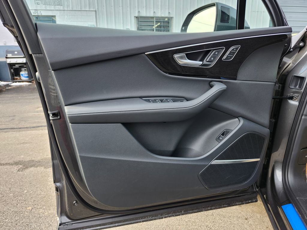 New 2026 Audi Q7 3.0T Premium Plus image 14