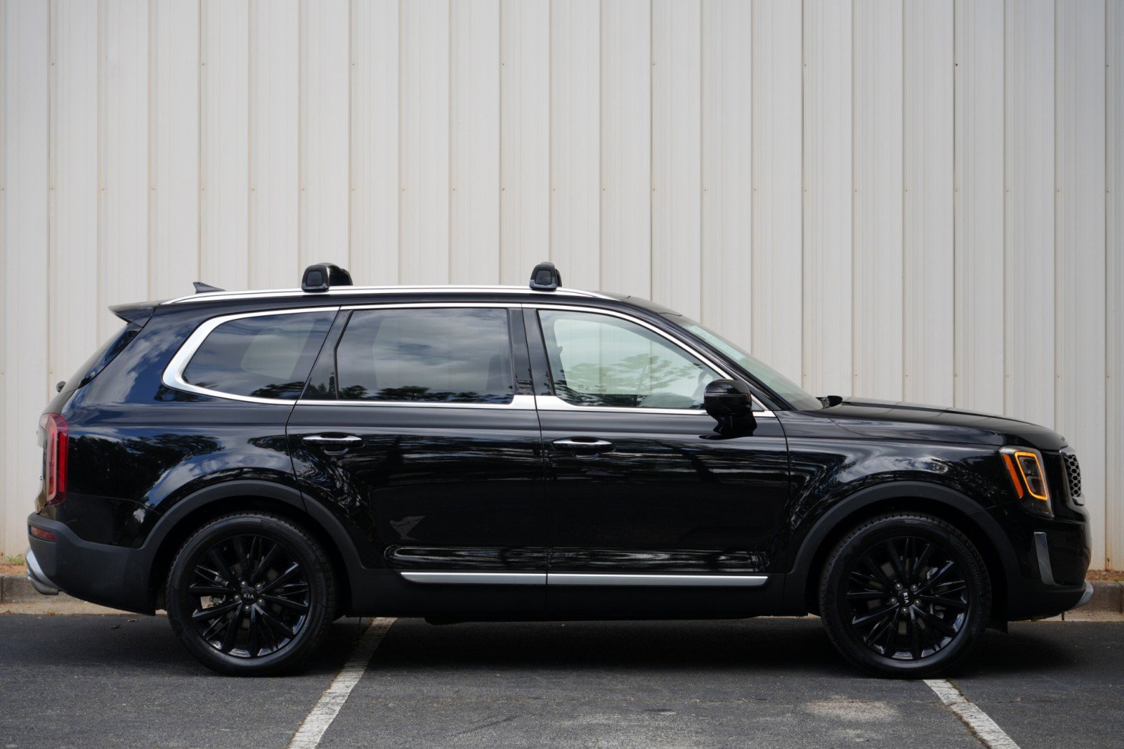 Used 2020 Kia Telluride SX w/ Towing Package FWD image 55