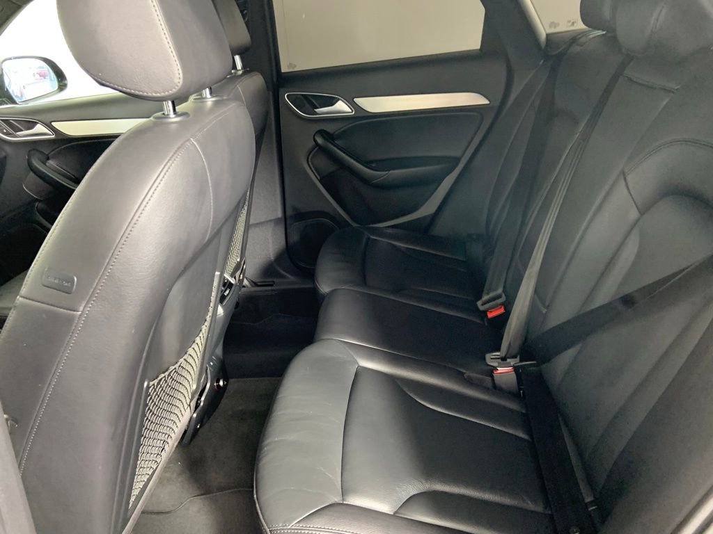 Used 2018 Audi Q3 2.0T Premium image 21