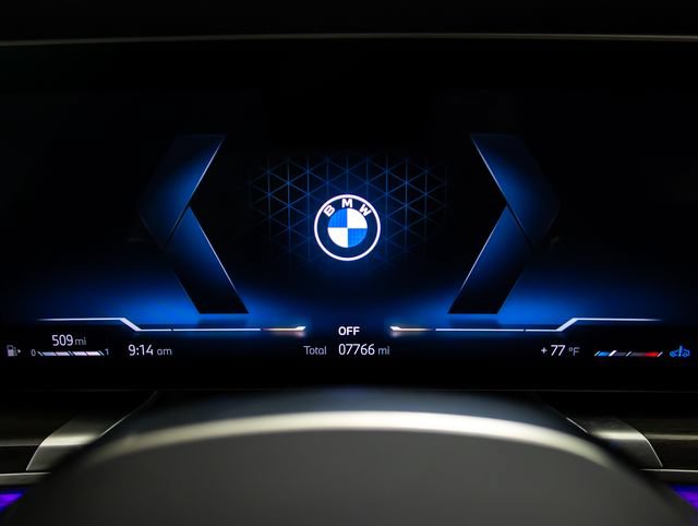 Used 2026 BMW 740i xDrive AWD/4WD image 17