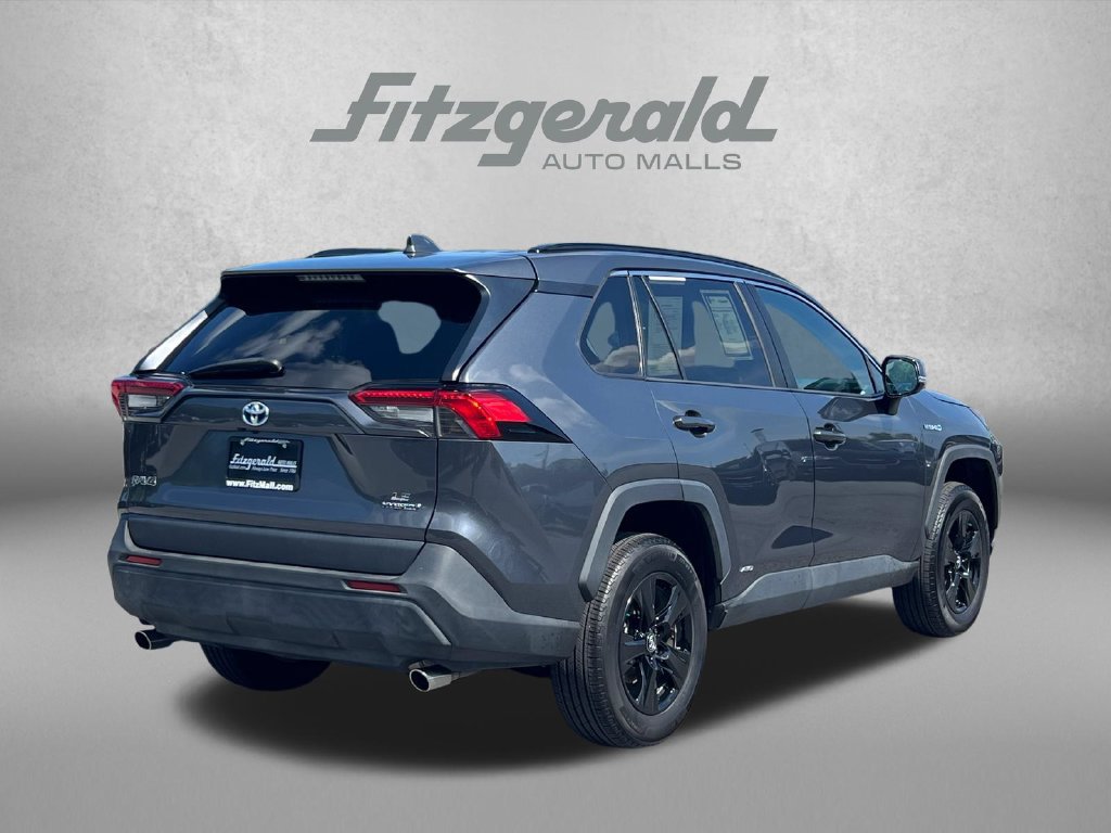 Used 2019 Toyota RAV4 LE AWD/4WD image 8