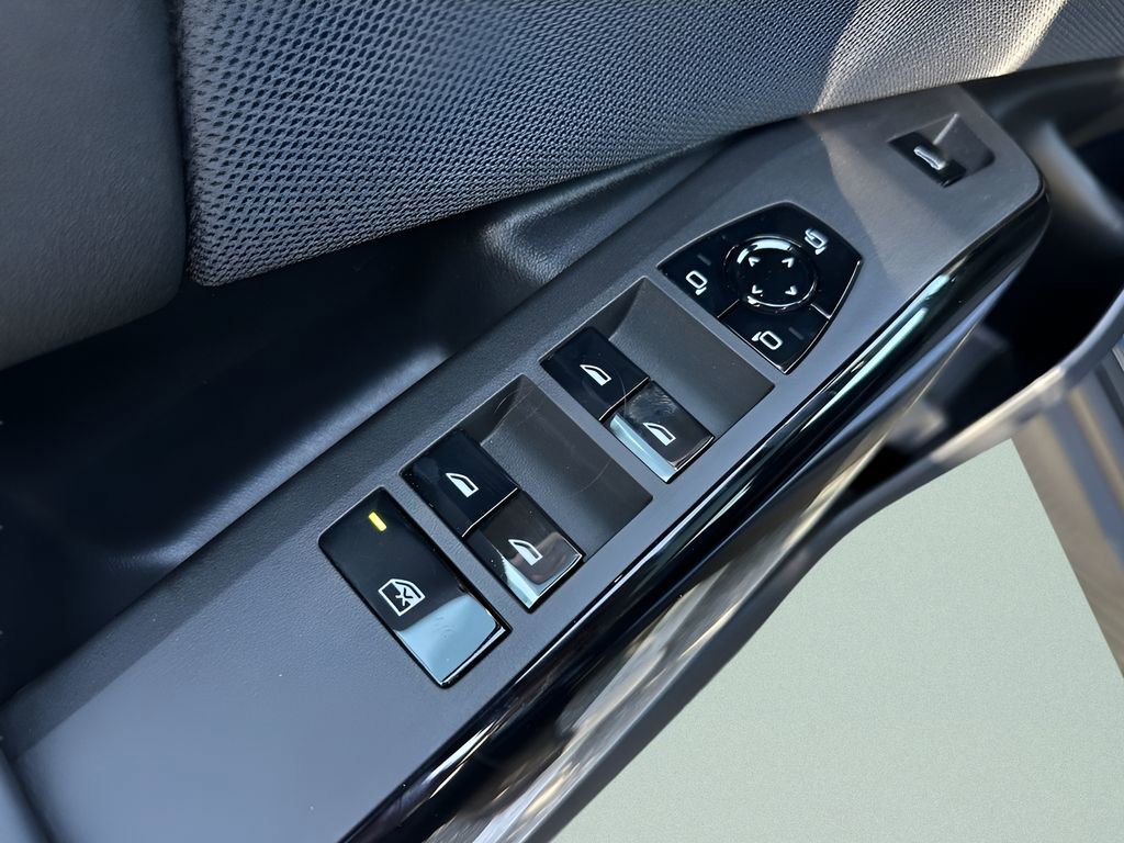 New 2026 BMW X3 xDrive30i w/ Premium Package AWD/4WD image 17