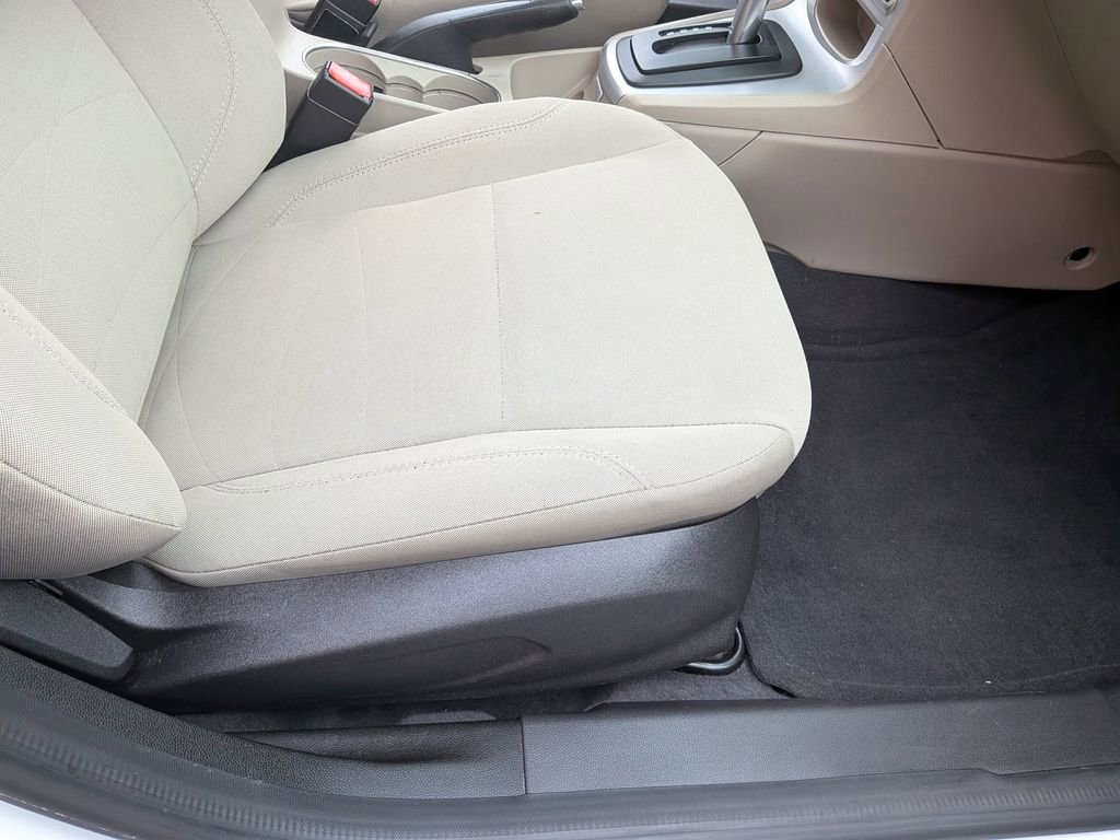 Used 2019 Ford Fiesta SE image 28