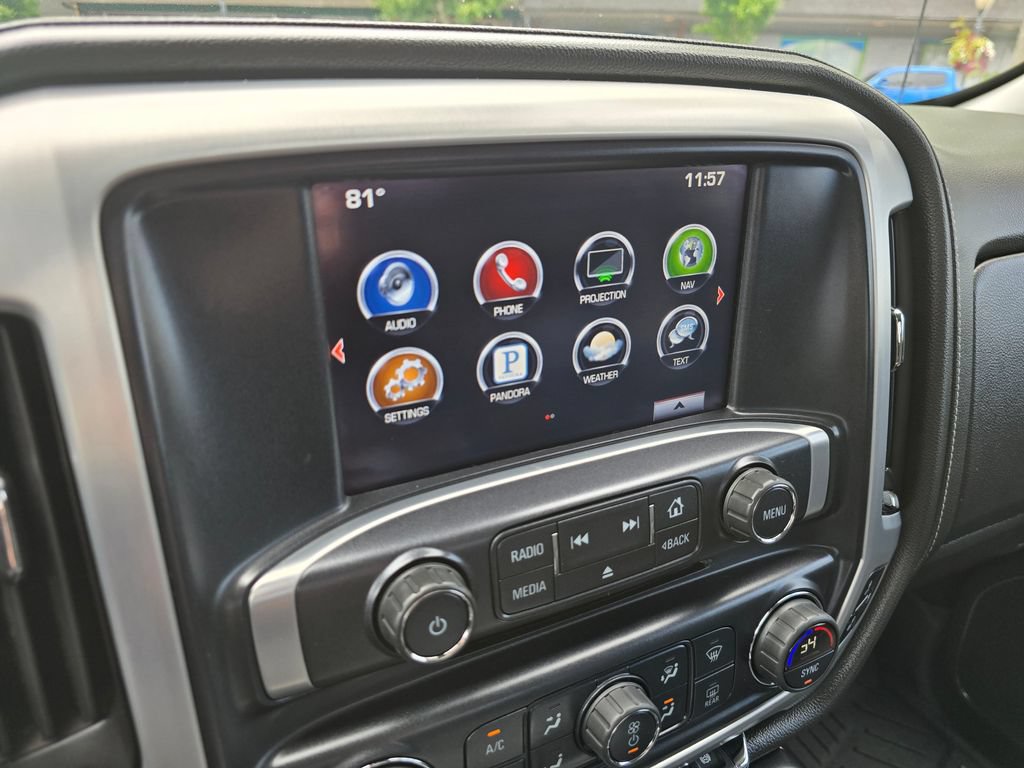 Used 2016 GMC Sierra 2500 SLT w/ Duramax Plus Package AWD/4WD image 39