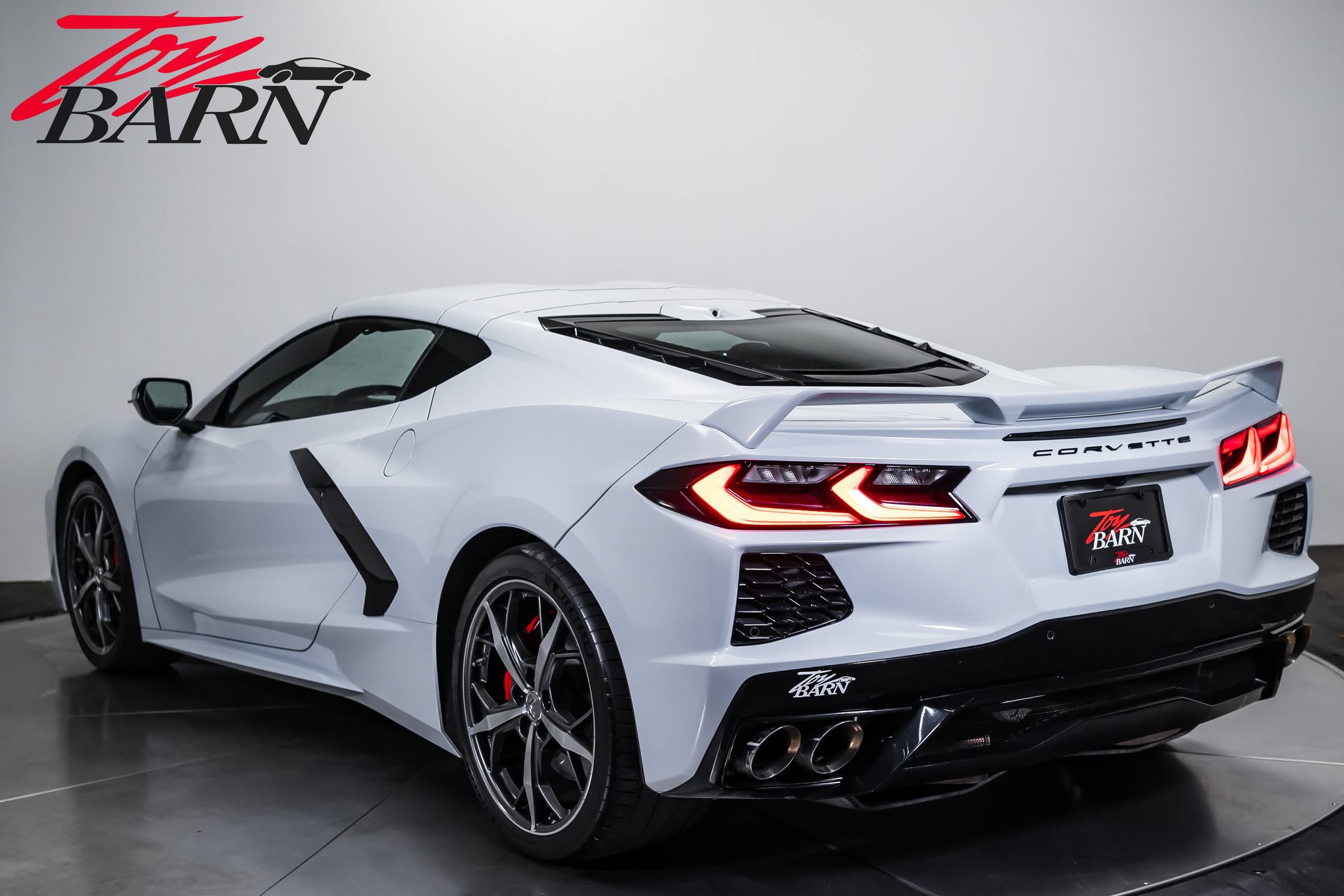 Used 2022 Chevrolet Corvette Stingray Preferred Cpe w/ Z51 Performance Package RWD image 11