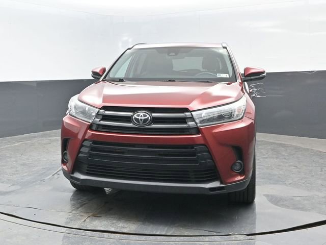 Used 2019 Toyota Highlander SE AWD/4WD image 22