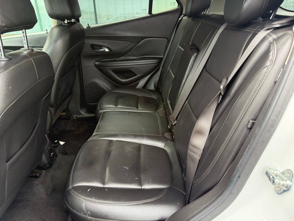 Used 2019 Buick Encore Essence FWD image 9