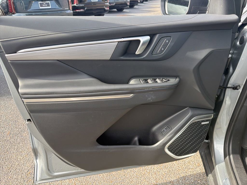 Used 2025 Buick Enclave Preferred image 20