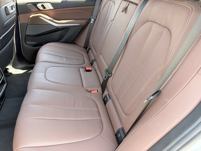 Used 2020 BMW X5 xDrive40i w/ Premium Package AWD/4WD image 18