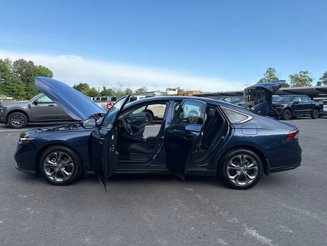 Used 2024 Honda Accord EX image 25