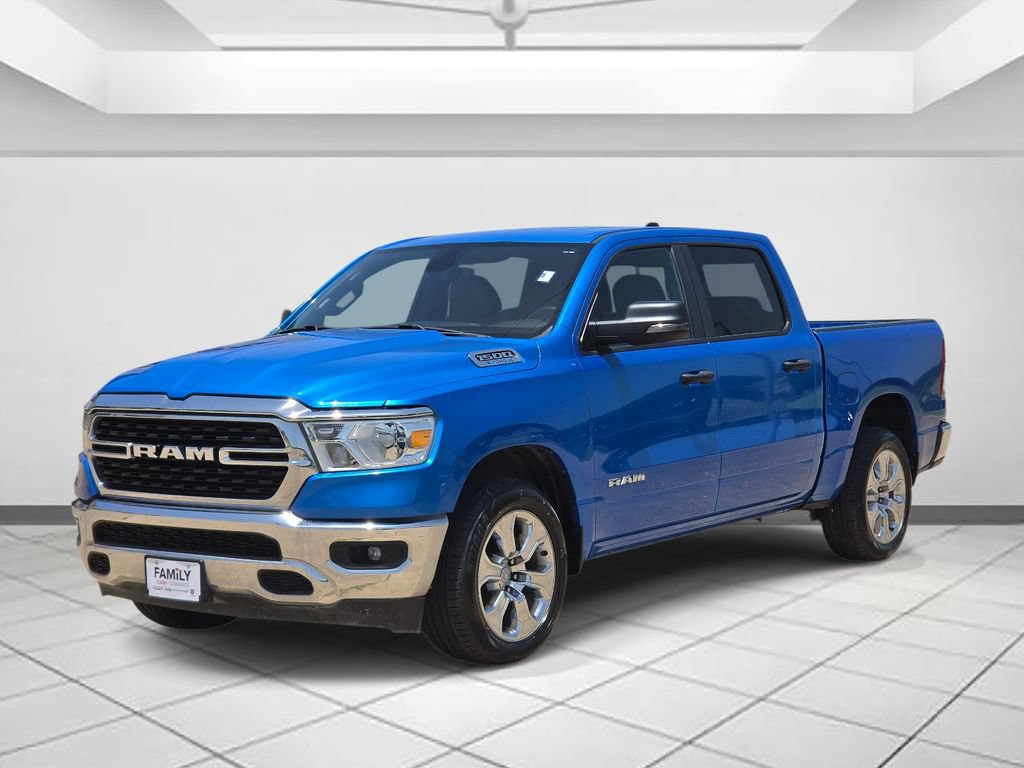 Used 2023 RAM 1500 Lone Star AWD/4WD image 3