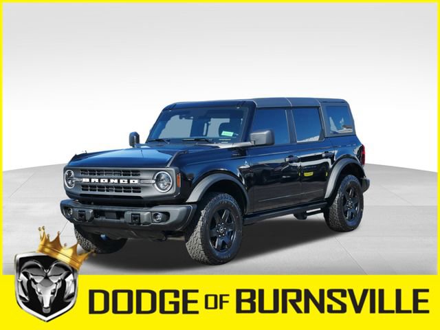 Used 2024 Ford Bronco Black Diamond AWD/4WD image 3