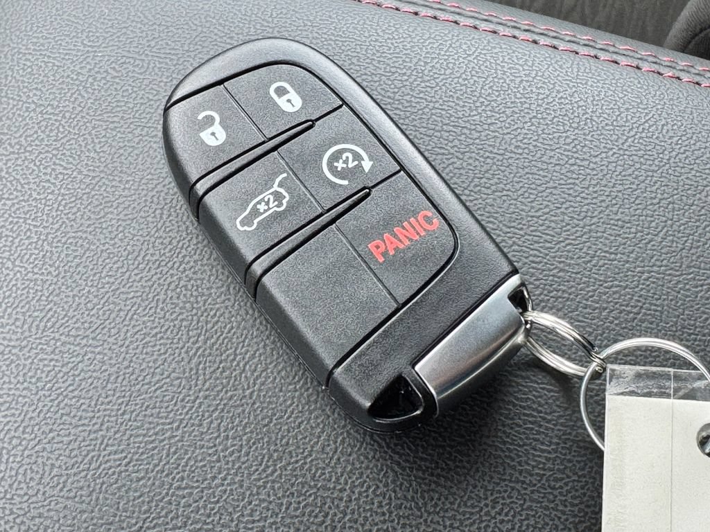 New 2026 Dodge Durango GT w/ Blacktop Package AWD/4WD image 30