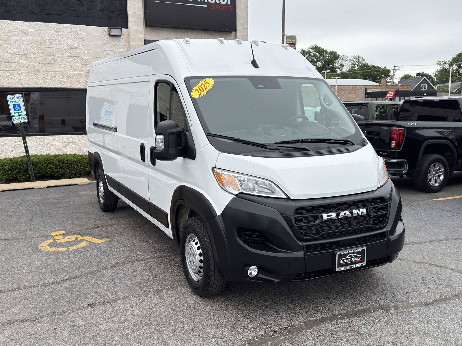 Used 2025 RAM ProMaster 2500 w/ Convenience Group FWD image 23