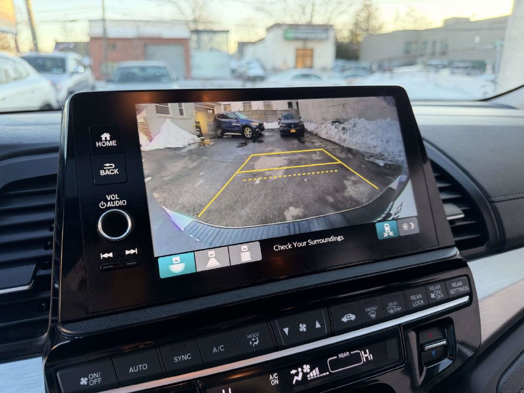 Used 2025 Honda Odyssey EX-L image 40