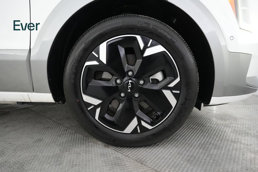 Used 2023 Kia Niro Wave FWD image 20